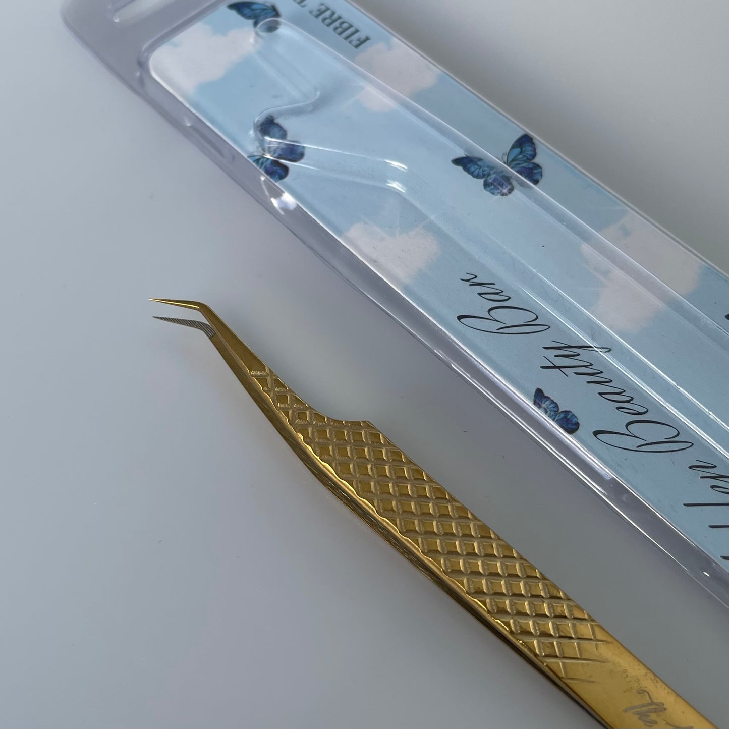 Fibre Tip Long Slim Volume Tweezer